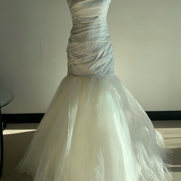 NWT Vera Wang Strapless Ivory Dress - Picture 6 of 14